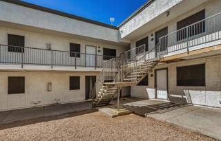 Property photo 0.